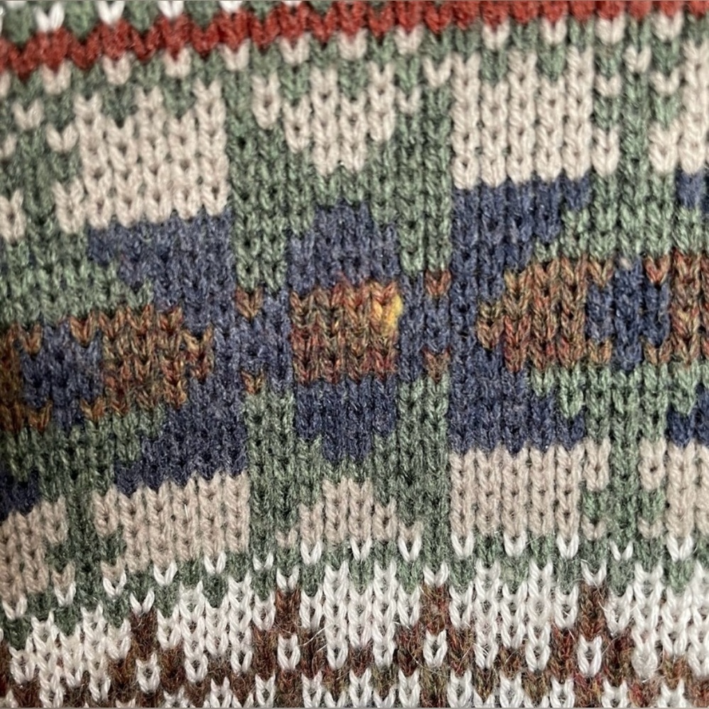 Vintage Fair Isle Cardigan Sweater - Picture 5 of 11